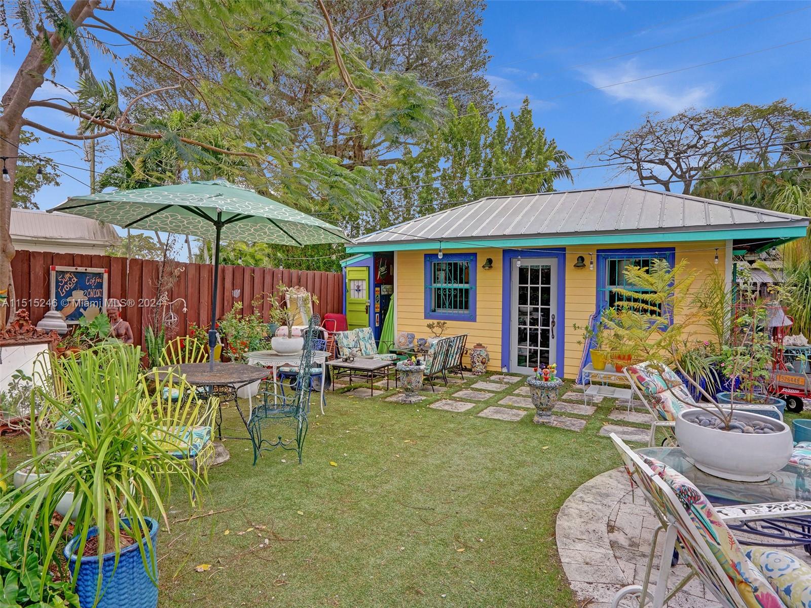 3422 Cleveland St, Hollywood, Florida 33021, 5 Bedrooms Bedrooms, ,2 BathroomsBathrooms,Residential,For Sale,3422 Cleveland St,A11515246