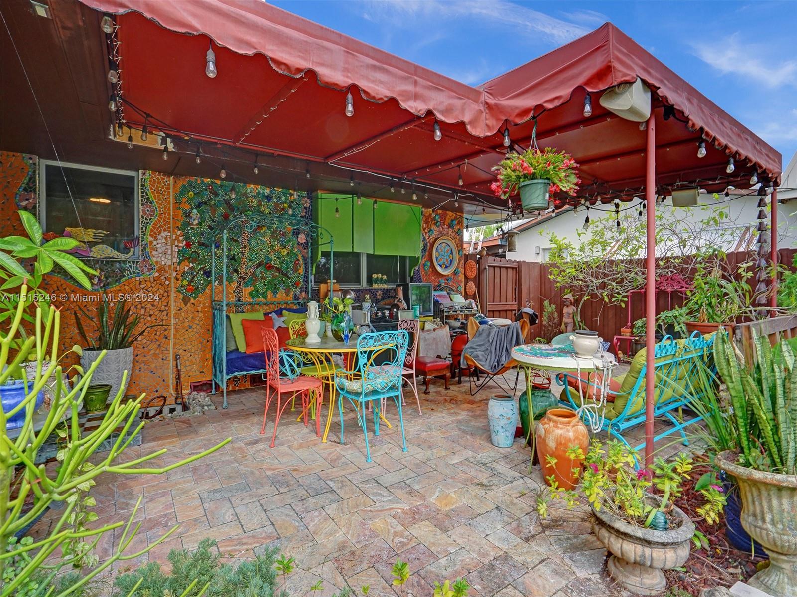 3422 Cleveland St, Hollywood, Florida 33021, 5 Bedrooms Bedrooms, ,2 BathroomsBathrooms,Residential,For Sale,3422 Cleveland St,A11515246