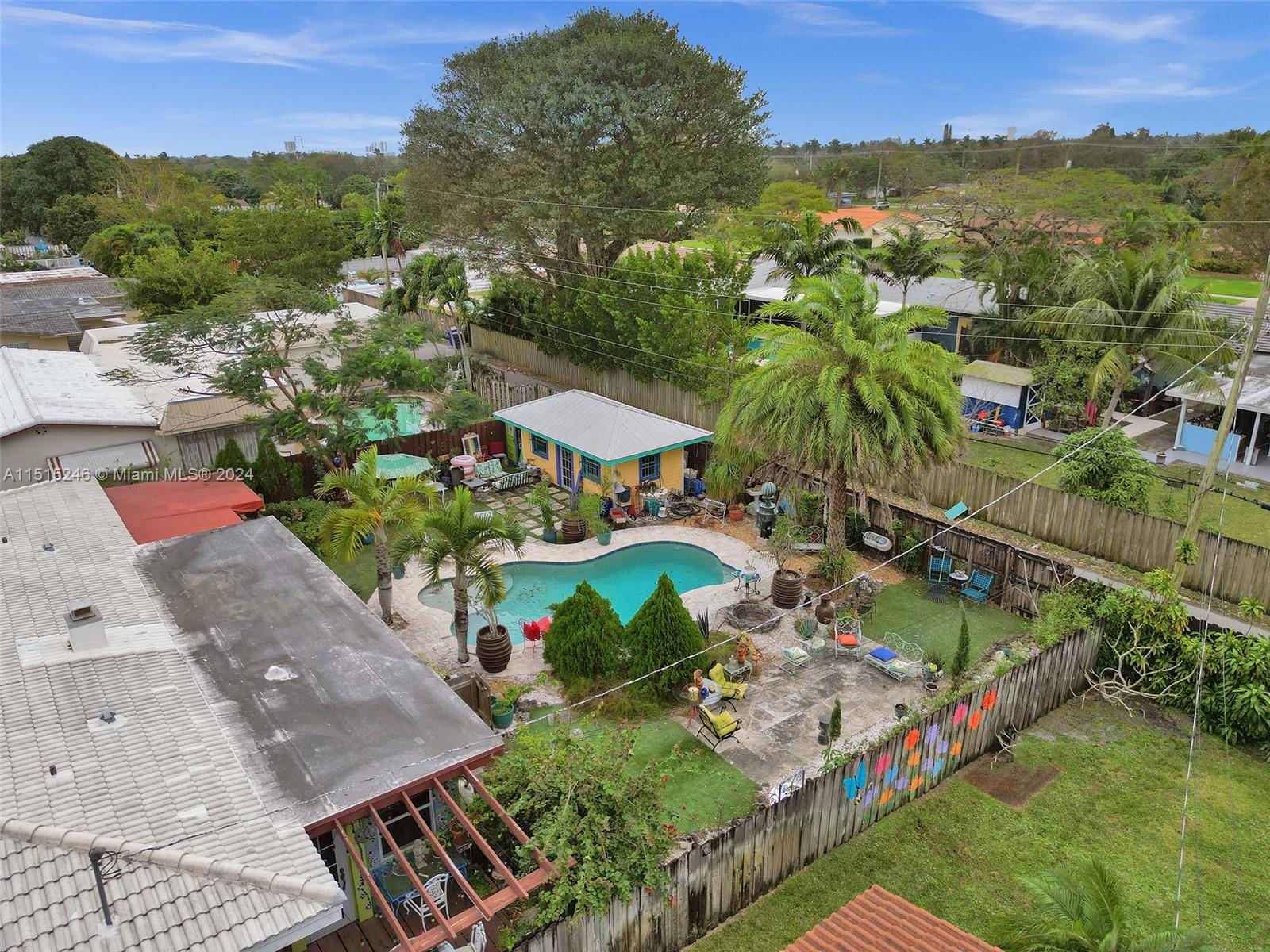 3422 Cleveland St, Hollywood, Florida 33021, 5 Bedrooms Bedrooms, ,2 BathroomsBathrooms,Residential,For Sale,3422 Cleveland St,A11515246