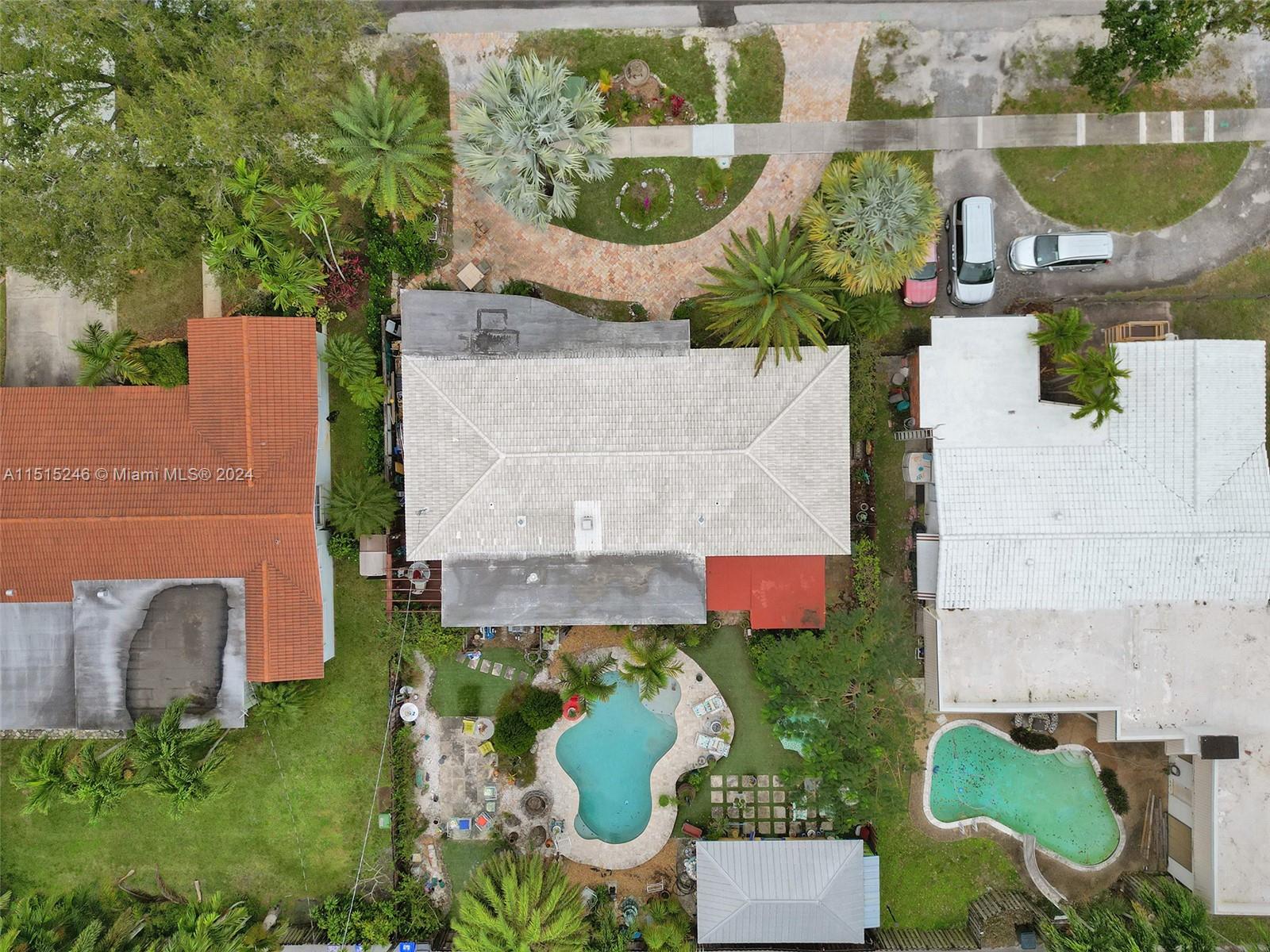 3422 Cleveland St, Hollywood, Florida 33021, 5 Bedrooms Bedrooms, ,2 BathroomsBathrooms,Residential,For Sale,3422 Cleveland St,A11515246