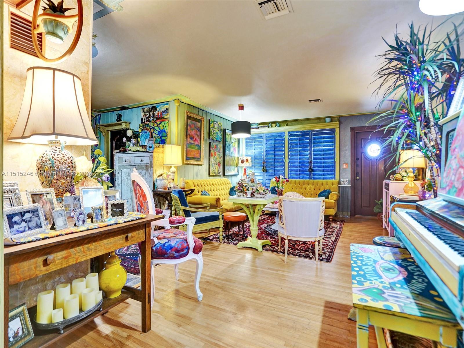 3422 Cleveland St, Hollywood, Florida 33021, 5 Bedrooms Bedrooms, ,2 BathroomsBathrooms,Residential,For Sale,3422 Cleveland St,A11515246