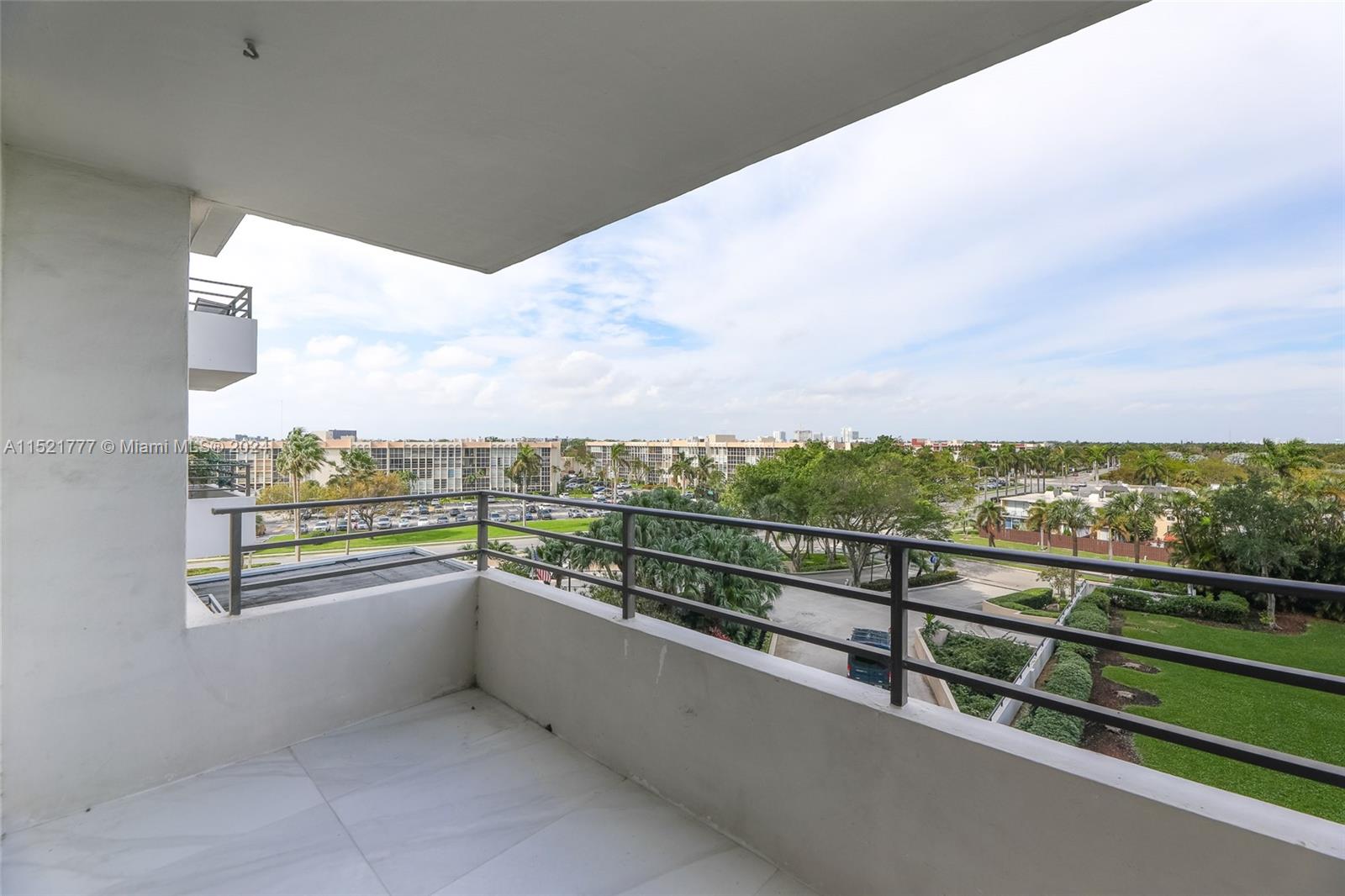 600 Three Islands Blvd, Hallandale Beach, FL, 33009 United States, 2 Bedrooms Bedrooms, ,2 BathroomsBathrooms,Residential,For Sale,Three Islands Blvd,A11521777