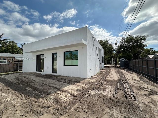 2260 E 9th Ave, Hialeah, Florida 33013, 4 Bedrooms Bedrooms, ,2 BathroomsBathrooms,Residential,For Sale,2260 E 9th Ave,A11521406
