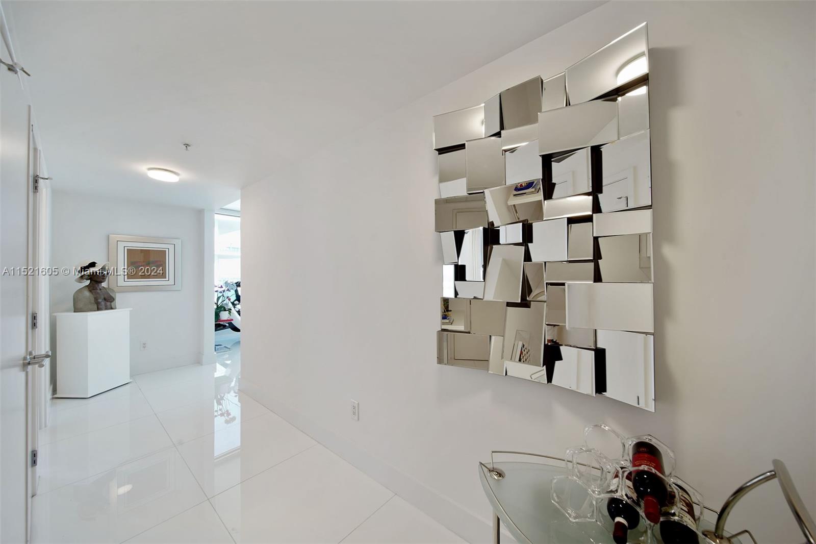 6899 Collins Ave 1905, Miami Beach, Florida 33141, 2 Bedrooms Bedrooms, ,2 BathroomsBathrooms,Residential,For Sale,6899 Collins Ave 1905,A11521605