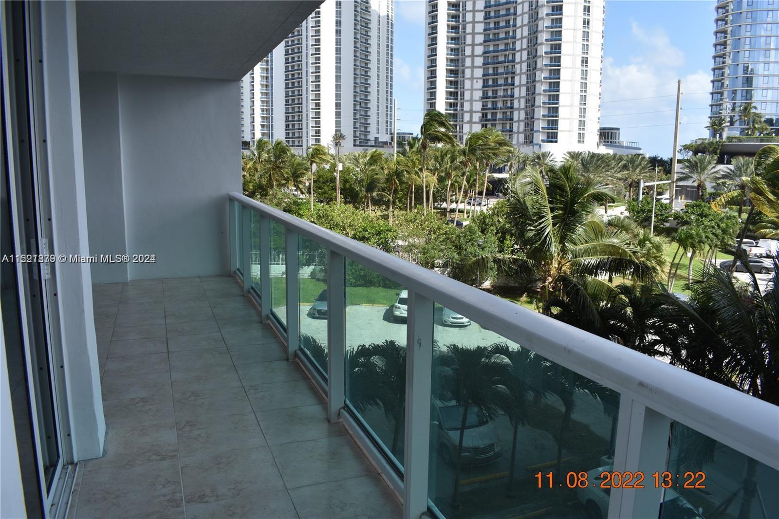 100 Bayview Dr, Sunny Isles Beach, FL, 33160 United States, 1 Bedroom Bedrooms, ,1 BathroomBathrooms,Residential,For Sale,Bayview Dr,A11521879