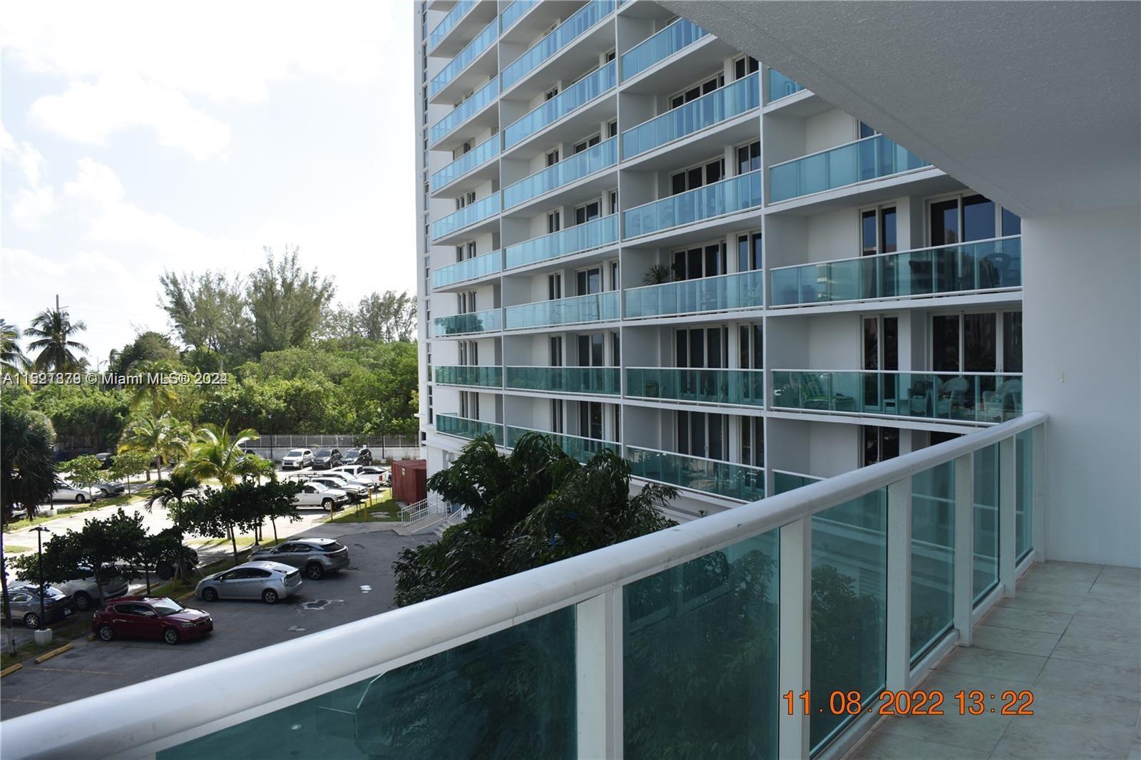 100 Bayview Dr, Sunny Isles Beach, FL, 33160 United States, 1 Bedroom Bedrooms, ,1 BathroomBathrooms,Residential,For Sale,Bayview Dr,A11521879