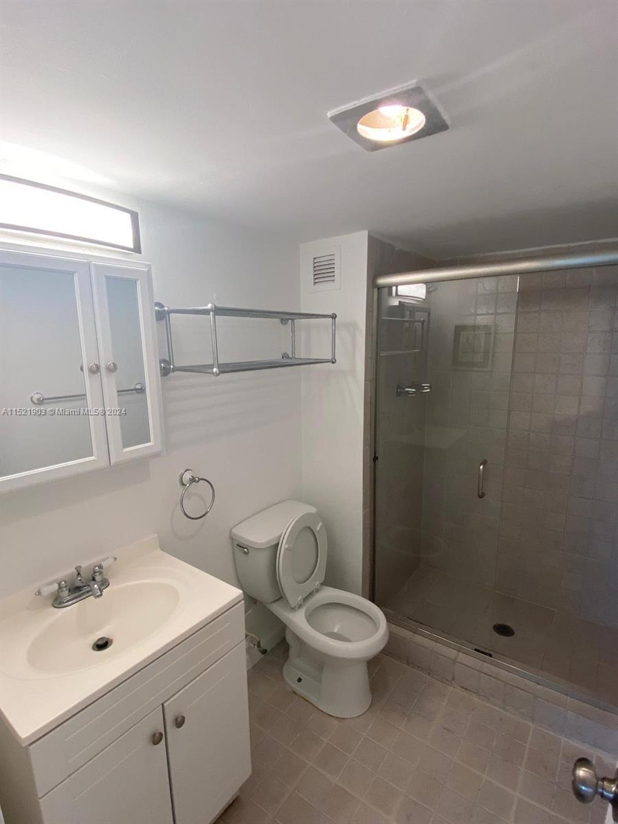 2450 135th St, North Miami, FL, 33181 United States, 2 Bedrooms Bedrooms, ,2 BathroomsBathrooms,Residential,For Sale,135th St,A11521903