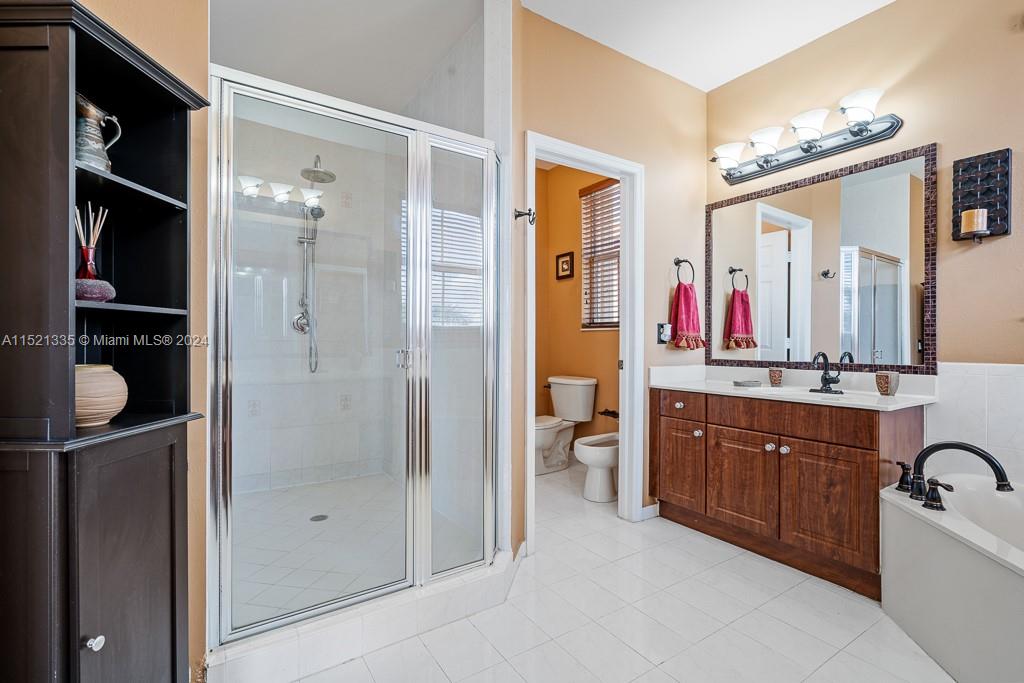 15612 31st Ln, Miami, FL, 33185 United States, 4 Bedrooms Bedrooms, ,3 BathroomsBathrooms,Residential,For Sale,31st Ln,A11521335