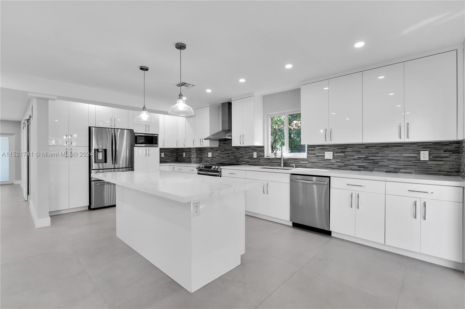 5745 39th St, Miami, FL, 33155 United States, 4 Bedrooms Bedrooms, ,3 BathroomsBathrooms,Residential,For Sale,39th St,A11521741