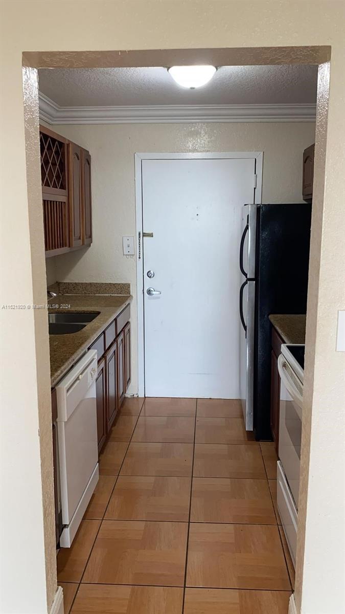 2000 135th St, North Miami, FL, 33181 United States, 2 Bedrooms Bedrooms, ,2 BathroomsBathrooms,Residential,For Sale,135th St,A11521920