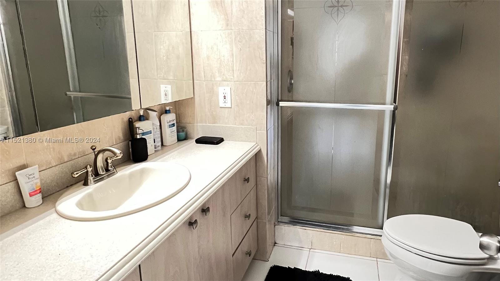 2780 183rd St, Aventura, FL, 33160 United States, 1 Bedroom Bedrooms, ,1 BathroomBathrooms,Residential,For Sale,183rd St,A11521380