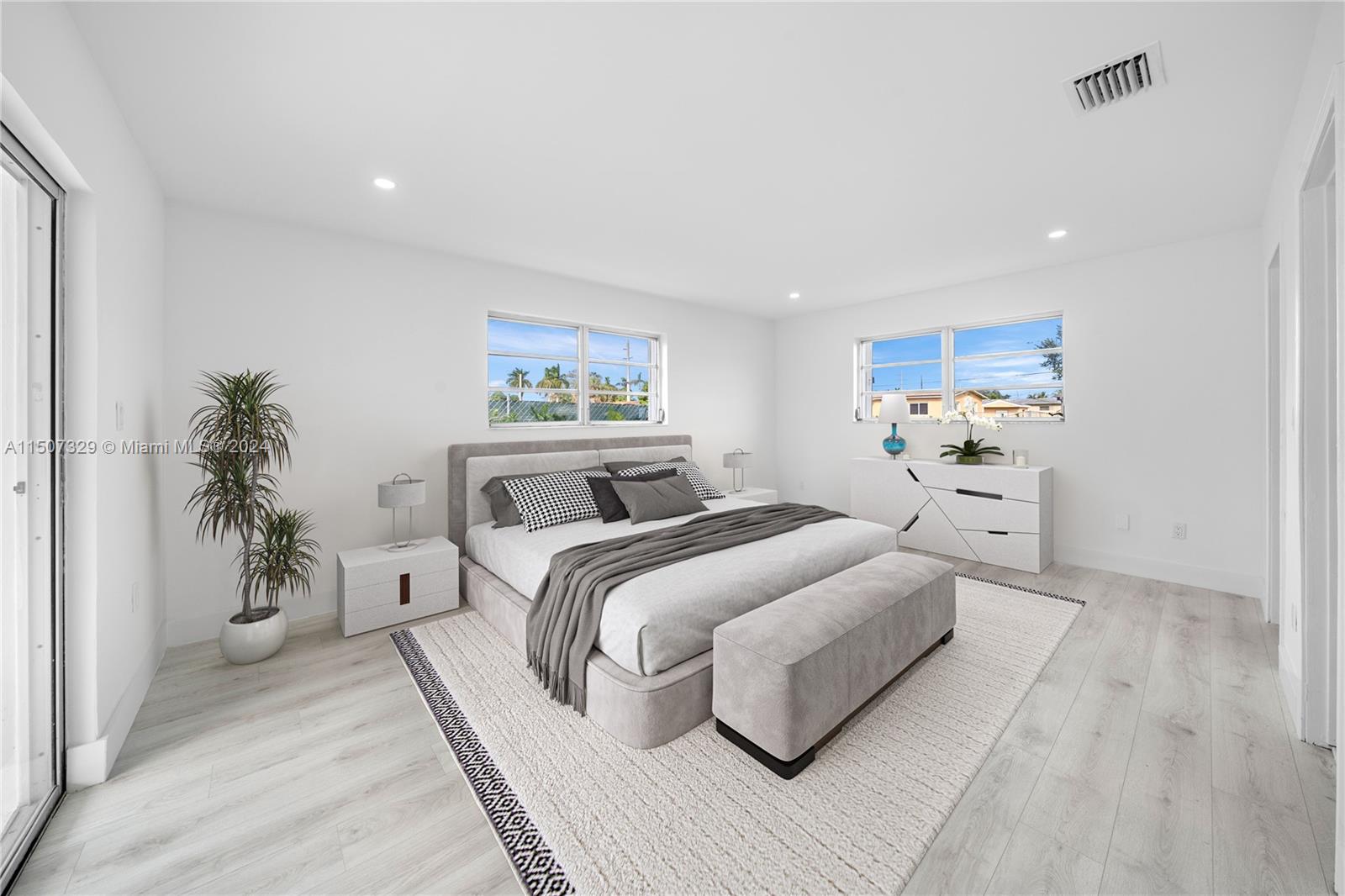 14960 105th Ct, Miami, FL, 33176 United States, 3 Bedrooms Bedrooms, ,4 BathroomsBathrooms,Residential,For Sale,105th Ct,A11507329