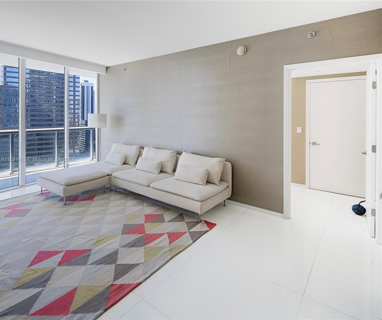 475 Brickell Ave, Miami, FL, 33131 United States, 2 Bedrooms Bedrooms, ,2 BathroomsBathrooms,Residential,For Sale,Brickell Ave,A11521433