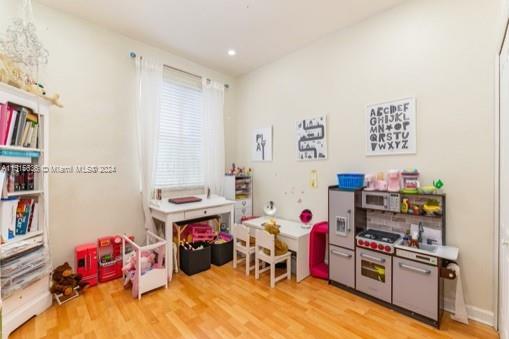 17610 NW 73rd Ave 206-5, Hialeah, Florida 33015, 2 Bedrooms Bedrooms, ,2 BathroomsBathrooms,Residential,For Sale,17610 NW 73rd Ave 206-5,A11515636