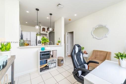 17610 NW 73rd Ave 206-5, Hialeah, Florida 33015, 2 Bedrooms Bedrooms, ,2 BathroomsBathrooms,Residential,For Sale,17610 NW 73rd Ave 206-5,A11515636