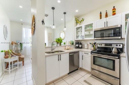 17610 NW 73rd Ave 206-5, Hialeah, Florida 33015, 2 Bedrooms Bedrooms, ,2 BathroomsBathrooms,Residential,For Sale,17610 NW 73rd Ave 206-5,A11515636