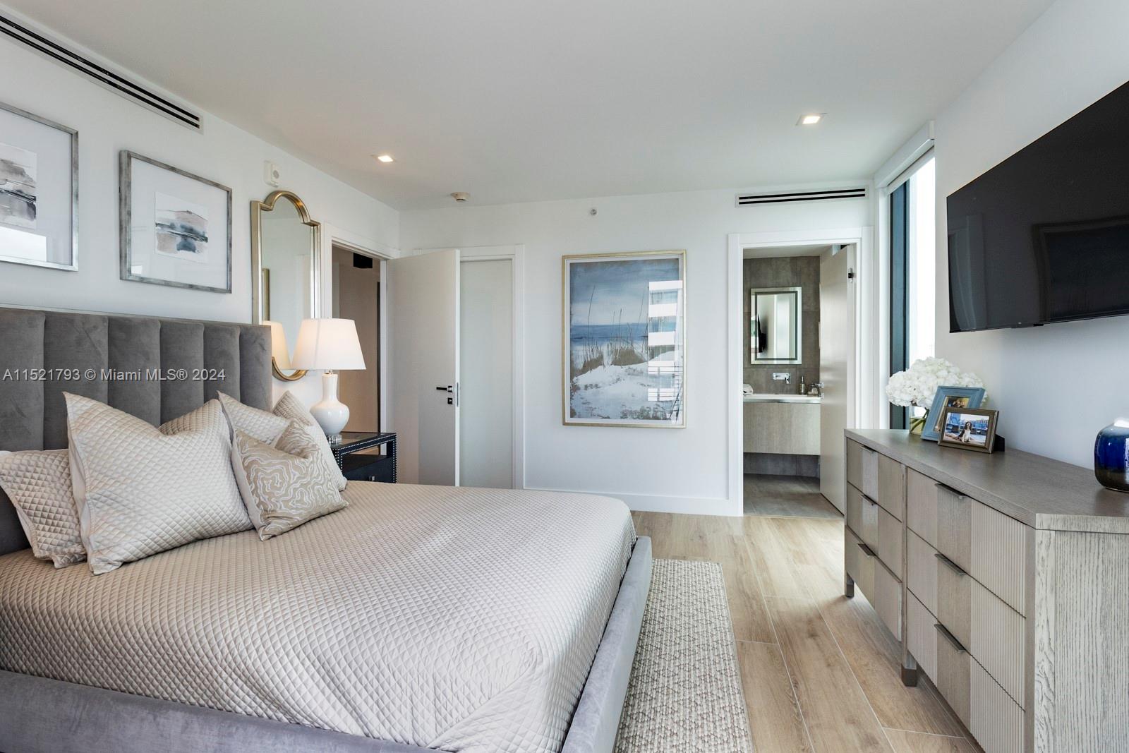 1930 Bay Drive, Miami Beach, FL, 33141 United States, 3 Bedrooms Bedrooms, ,3 BathroomsBathrooms,Residential,For Sale,Bay Drive,A11521793