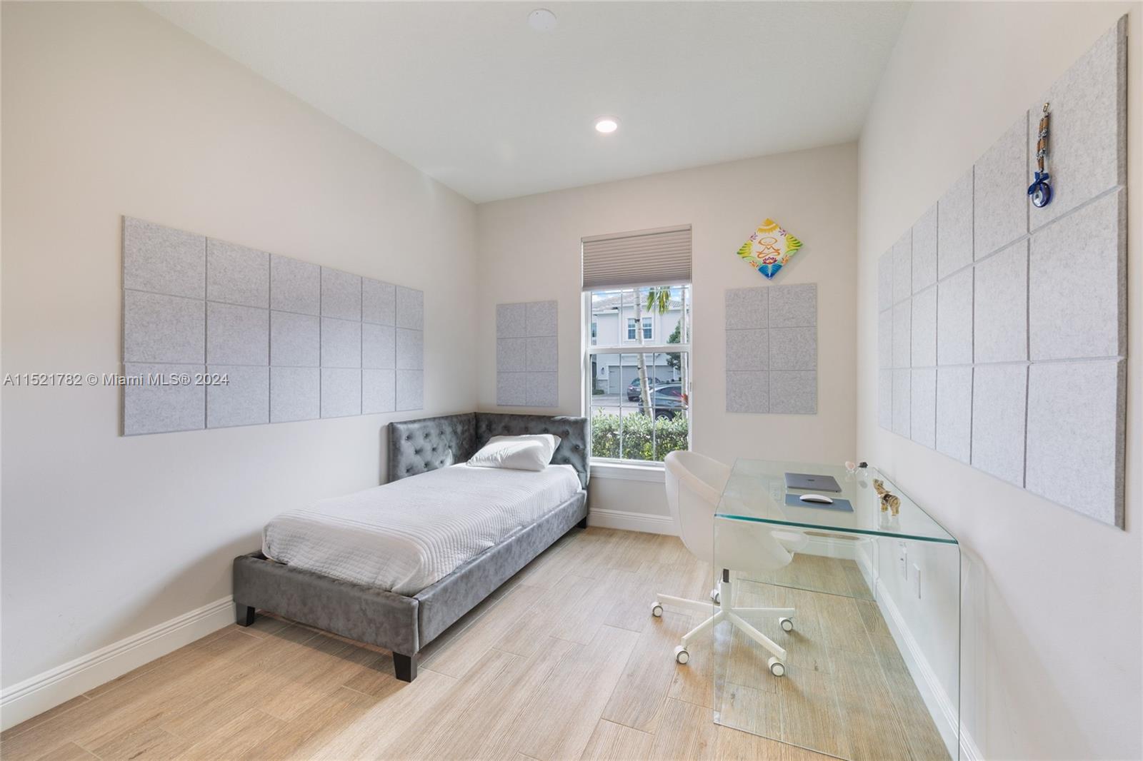 Listing Photo 21