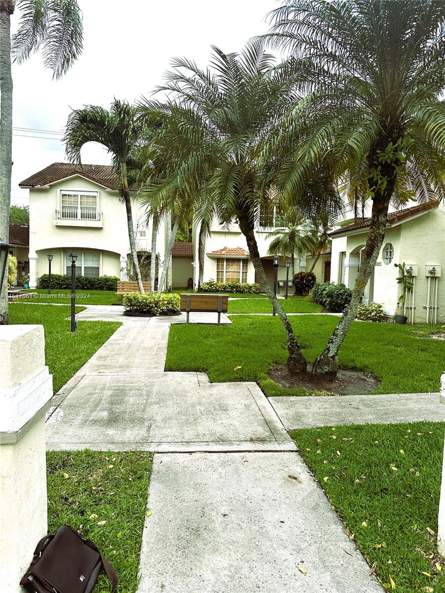 10827 8th St, Pembroke Pines, FL, 33026 United States, 1 Bedroom Bedrooms, ,1 BathroomBathrooms,Residential,For Sale,8th St,A11517561