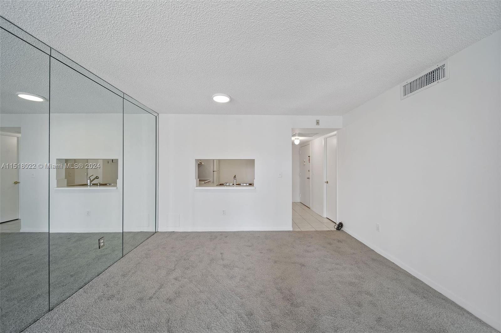 6545 Indian Creek Dr 505, Miami Beach, Florida 33141, 1 Bedroom Bedrooms, ,1 BathroomBathrooms,Residential,For Sale,6545 Indian Creek Dr 505,A11518022