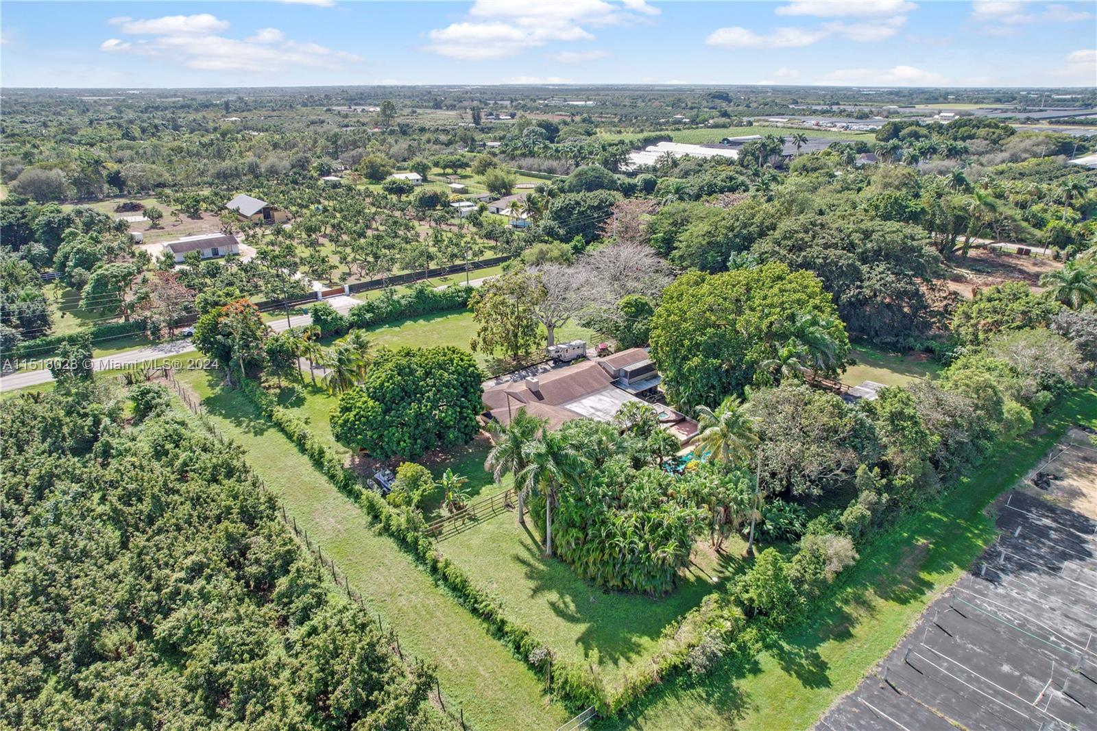 19525 SW 248 ST, Miami, Florida 33031, 4 Bedrooms Bedrooms, 7 Rooms Rooms,4 BathroomsBathrooms,Residential,For Sale,19525 SW 248 ST,A11518028