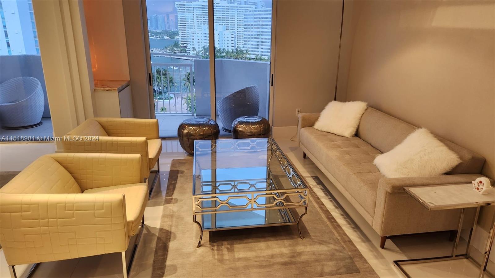 1621 Bay Rd 1004, Miami Beach, Florida 33139, 2 Bedrooms Bedrooms, ,2 BathroomsBathrooms,Residential,For Sale,1621 Bay Rd 1004,A11518981