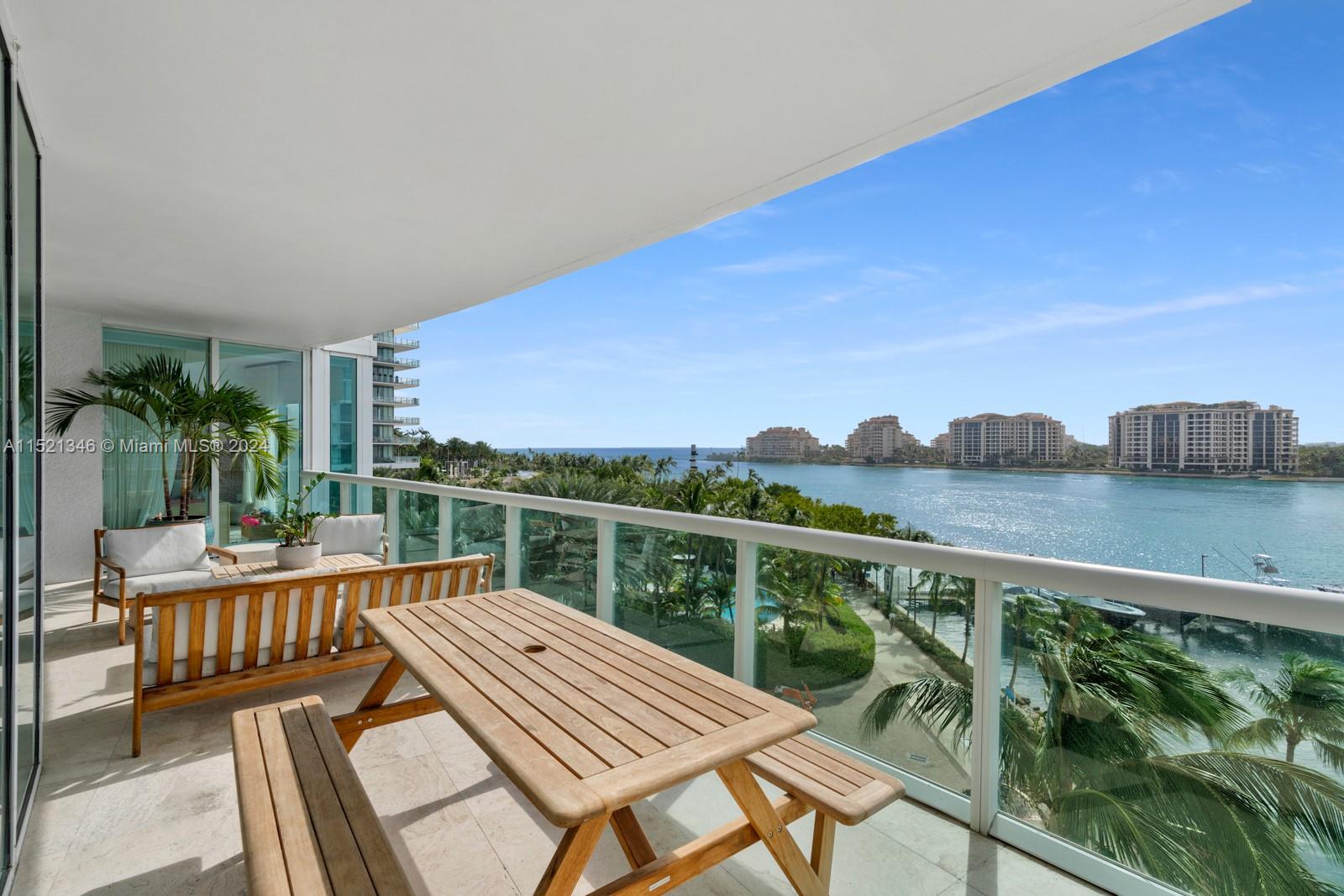 1000 Pointe Dr, Miami Beach, FL, 33139 United States, 3 Bedrooms Bedrooms, ,2 BathroomsBathrooms,Residential,For Sale,Pointe Dr,A11521346