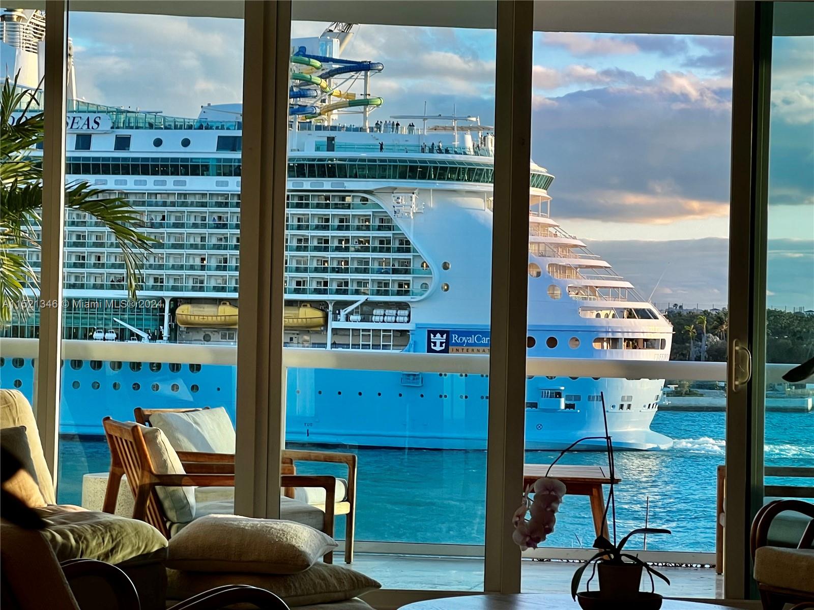 1000 Pointe Dr, Miami Beach, FL, 33139 United States, 3 Bedrooms Bedrooms, ,2 BathroomsBathrooms,Residential,For Sale,Pointe Dr,A11521346