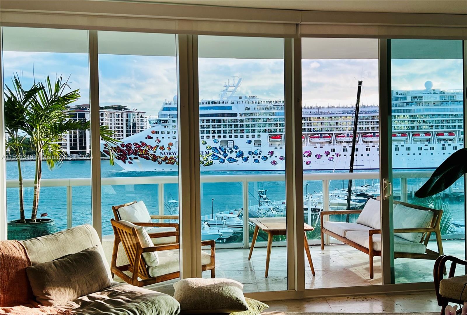 1000 Pointe Dr, Miami Beach, FL, 33139 United States, 3 Bedrooms Bedrooms, ,2 BathroomsBathrooms,Residential,For Sale,Pointe Dr,A11521346