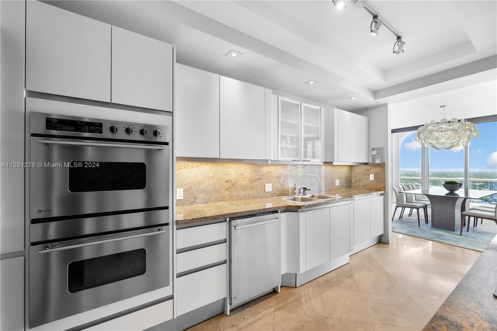 Aventura, FL, 33160 United States, 3 Bedrooms Bedrooms, ,3 BathroomsBathrooms,Residential,For Sale,A11521276