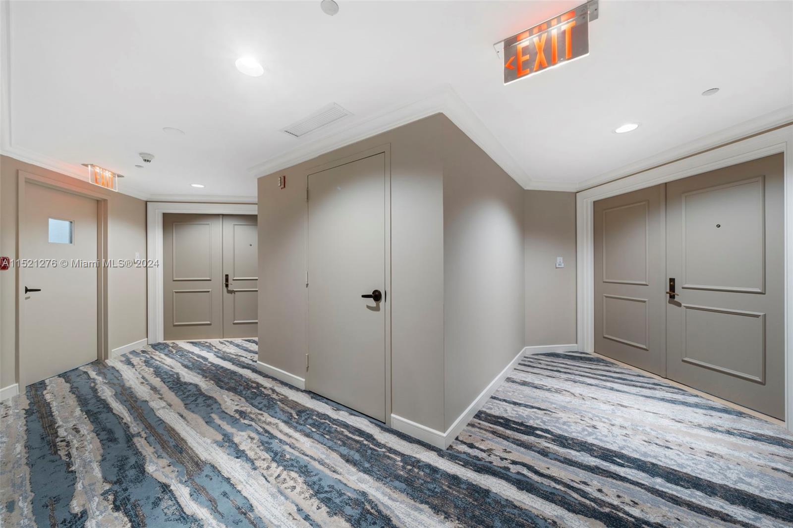 Aventura, FL, 33160 United States, 3 Bedrooms Bedrooms, ,3 BathroomsBathrooms,Residential,For Sale,A11521276