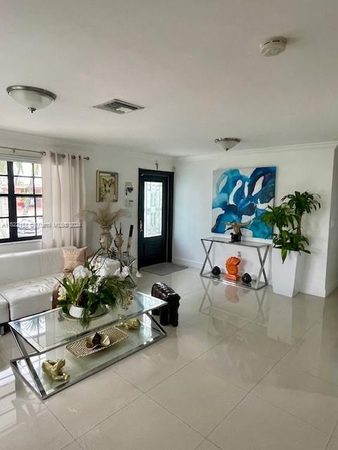 10275 34th St, Miami, FL, 33165 United States, 5 Bedrooms Bedrooms, ,3 BathroomsBathrooms,Residential,For Sale,34th St,A11522153