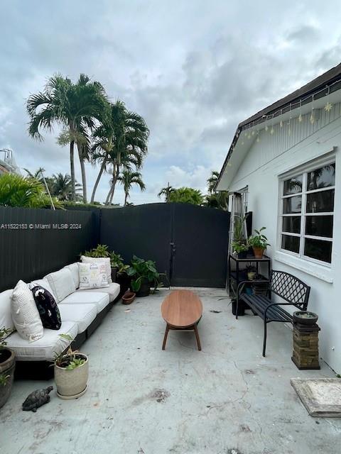 10275 34th St, Miami, FL, 33165 United States, 5 Bedrooms Bedrooms, ,3 BathroomsBathrooms,Residential,For Sale,34th St,A11522153