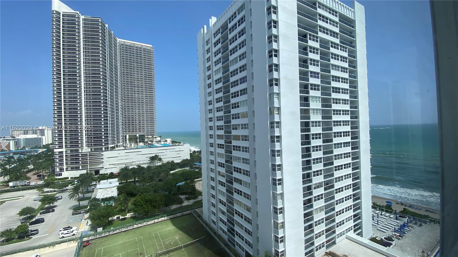 1904 S Ocean Dr 1401, Hallandale Beach, Florida 33009, 1 Bedroom Bedrooms, ,1 BathroomBathrooms,Residential,For Sale,1904 S Ocean Dr 1401,A11522029
