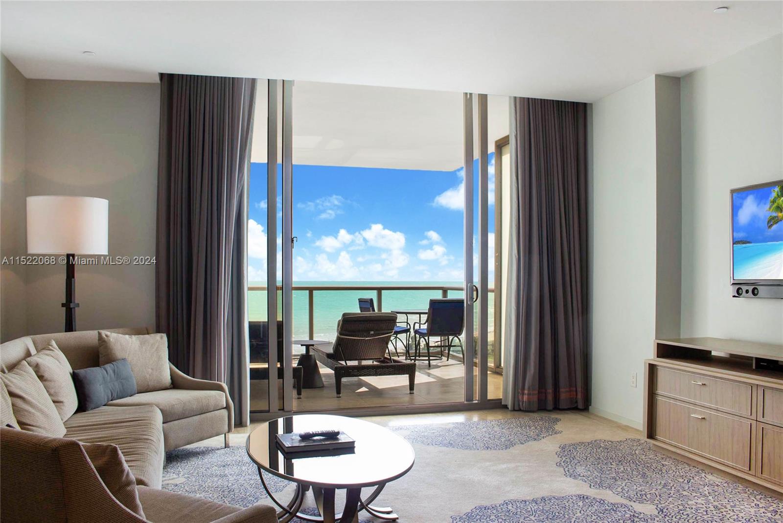 9703 Collins Ave, Bal Harbour, FL, 33154 United States, 1 Bedroom Bedrooms, ,2 BathroomsBathrooms,Residential,For Sale,Collins Ave,A11522068