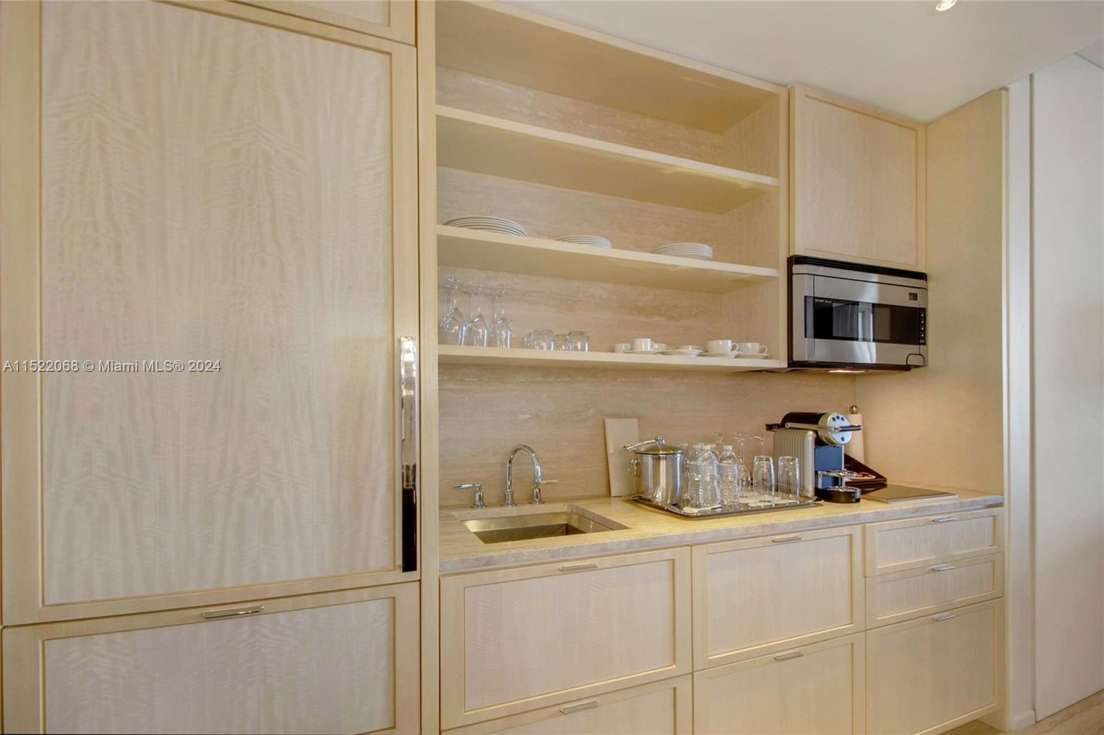 9703 Collins Ave, Bal Harbour, FL, 33154 United States, 1 Bedroom Bedrooms, ,2 BathroomsBathrooms,Residential,For Sale,Collins Ave,A11522068