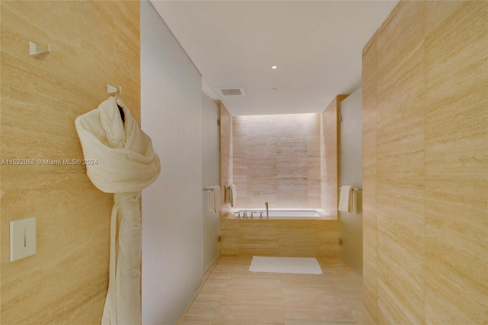 9703 Collins Ave, Bal Harbour, FL, 33154 United States, 1 Bedroom Bedrooms, ,2 BathroomsBathrooms,Residential,For Sale,Collins Ave,A11522068