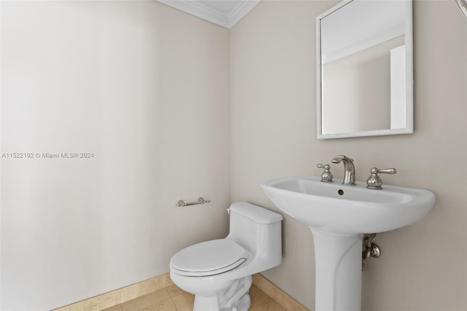 6365 Collins Ave 3011, Miami Beach, Florida 33141, 1 Bedroom Bedrooms, ,1 BathroomBathrooms,Residentiallease,For Rent,6365 Collins Ave 3011,A11522192