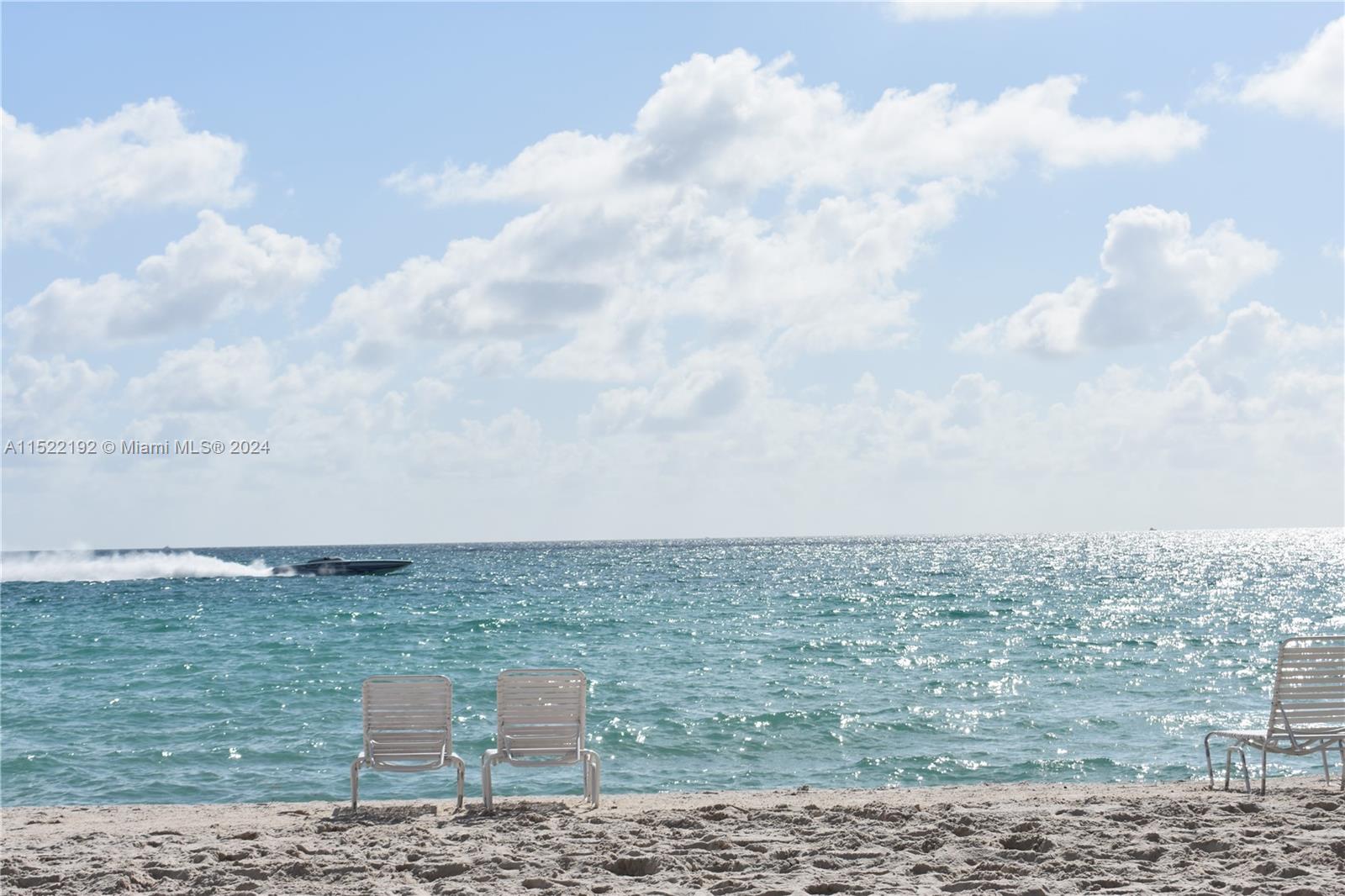 6365 Collins Ave 3011, Miami Beach, Florida 33141, 1 Bedroom Bedrooms, ,1 BathroomBathrooms,Residentiallease,For Rent,6365 Collins Ave 3011,A11522192