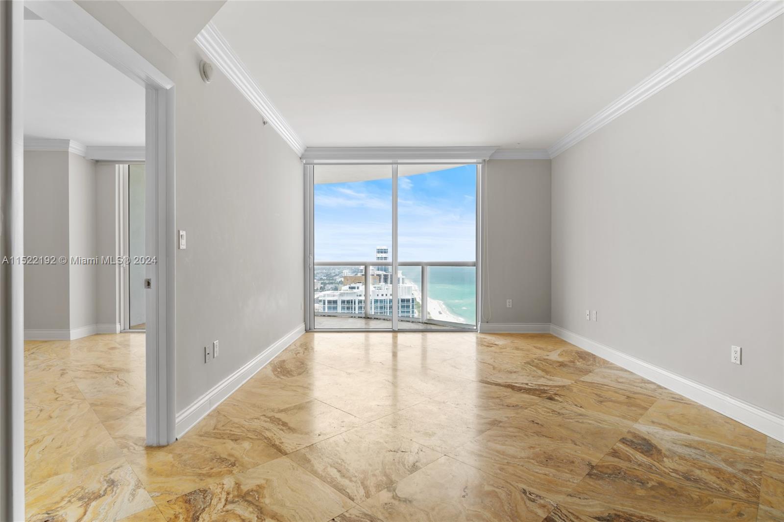 6365 Collins Ave 3011, Miami Beach, Florida 33141, 1 Bedroom Bedrooms, ,1 BathroomBathrooms,Residentiallease,For Rent,6365 Collins Ave 3011,A11522192