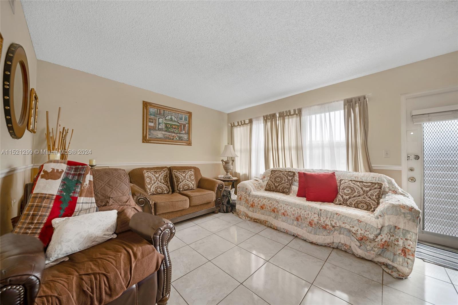 9101 Sunrise Lakes Blvd, Sunrise, FL, 33322 United States, 1 Bedroom Bedrooms, ,1 BathroomBathrooms,Residential,For Sale,Sunrise Lakes Blvd,A11521299