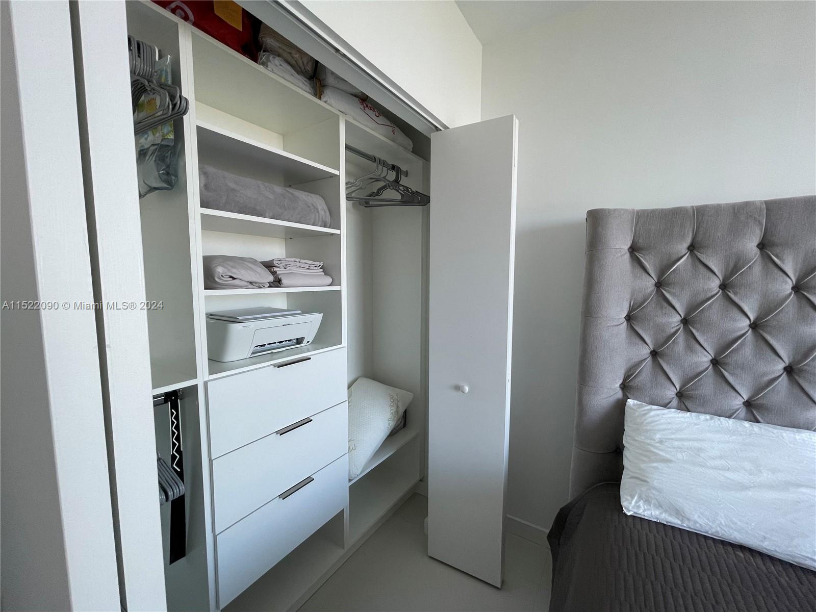 501 NE 31st St 710, Miami, Florida 33137, 2 Bedrooms Bedrooms, ,2 BathroomsBathrooms,Residentiallease,For Rent,501 NE 31st St 710,A11522090