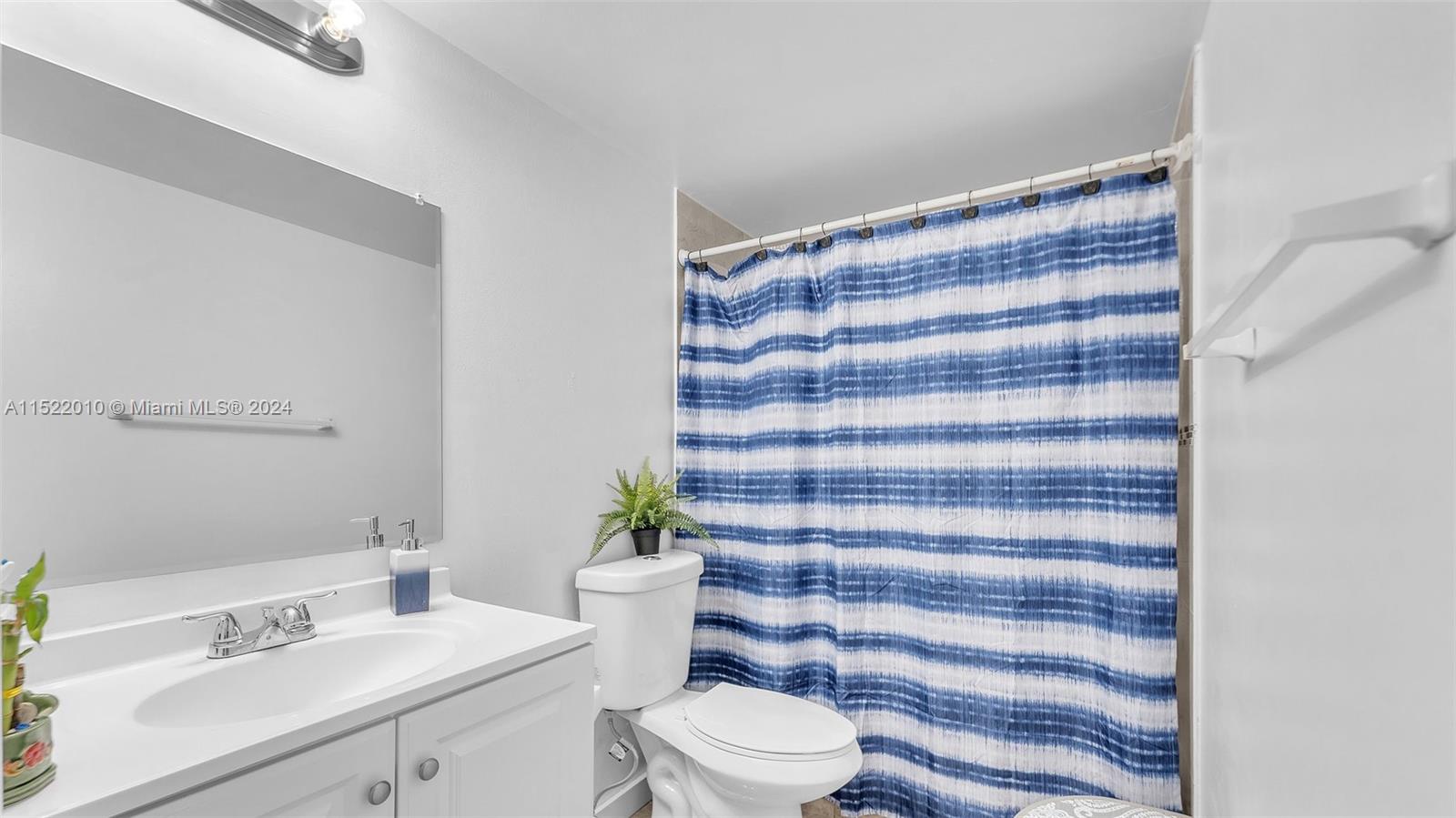 6065 NW 186th St 302, Hialeah, Florida 33015, 2 Bedrooms Bedrooms, ,2 BathroomsBathrooms,Residential,For Sale,6065 NW 186th St 302,A11522010