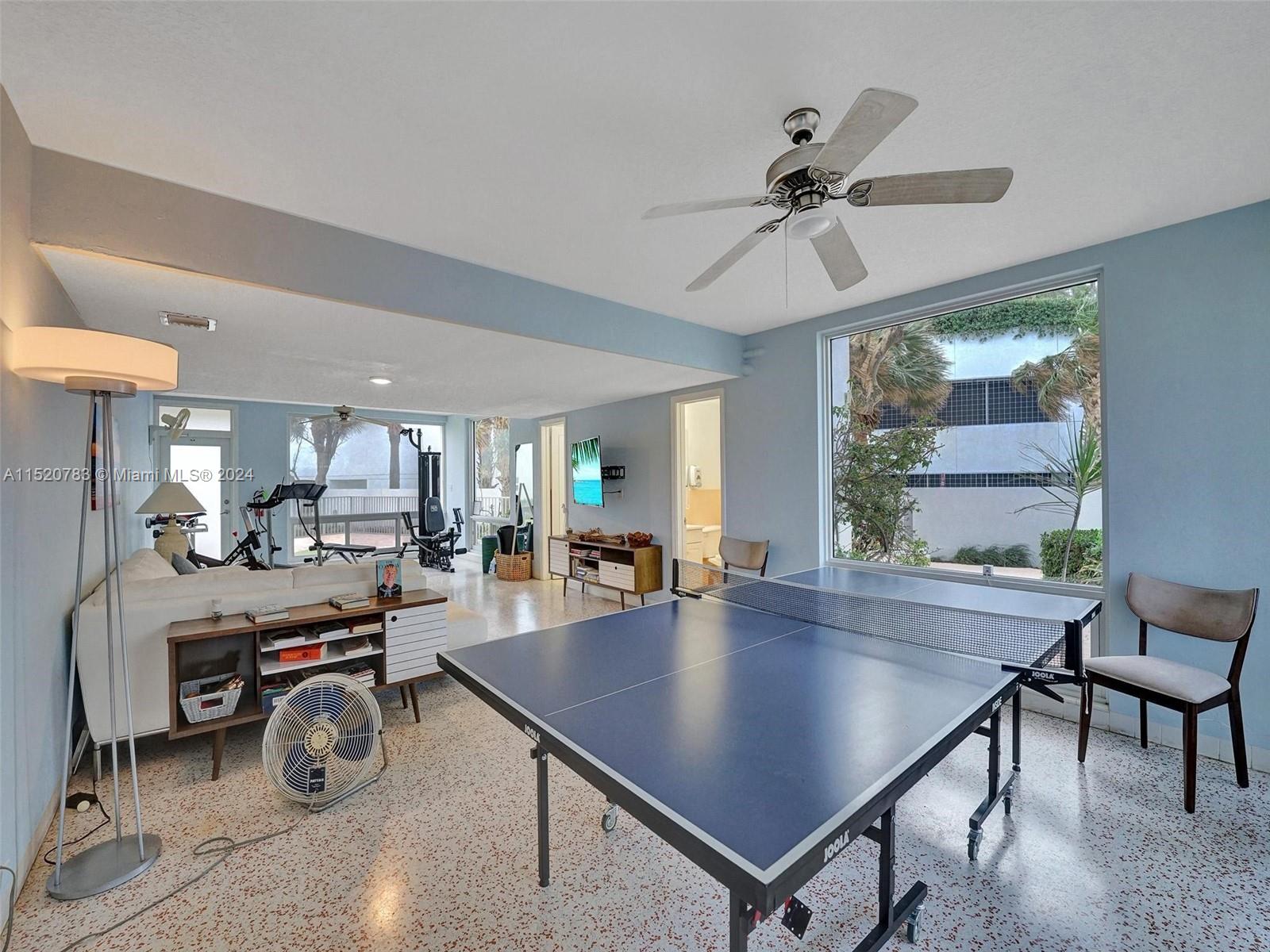 1530 Ocean Blvd, Lauderdale By The Sea, FL, 33062 United States, 2 Bedrooms Bedrooms, ,2 BathroomsBathrooms,Residential,For Sale,Ocean Blvd,A11520783