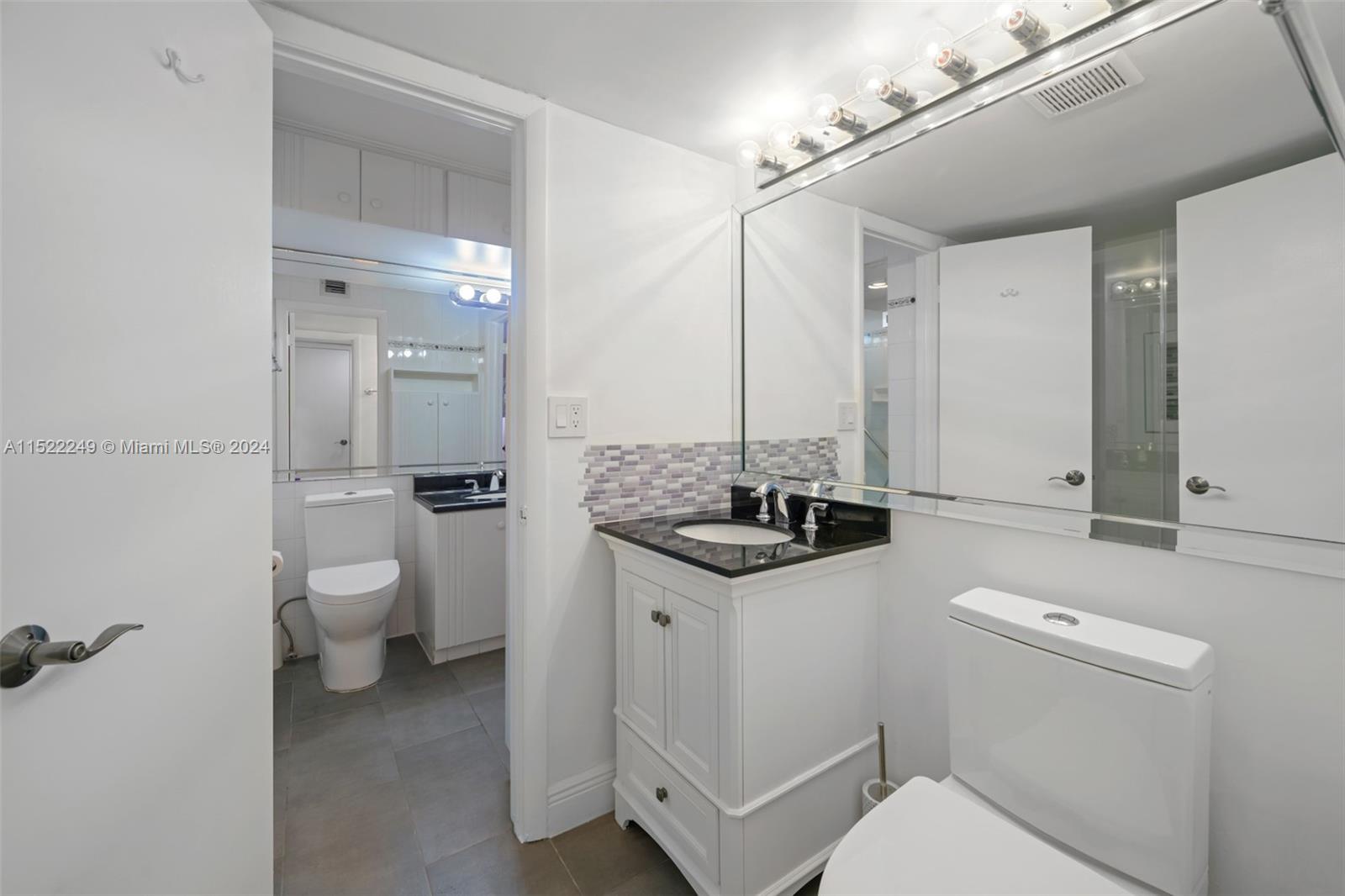 20440 NE 34th Ct 14, Aventura, Florida 33180, 1 Bedroom Bedrooms, ,2 BathroomsBathrooms,Residential,For Sale,20440 NE 34th Ct 14,A11522249