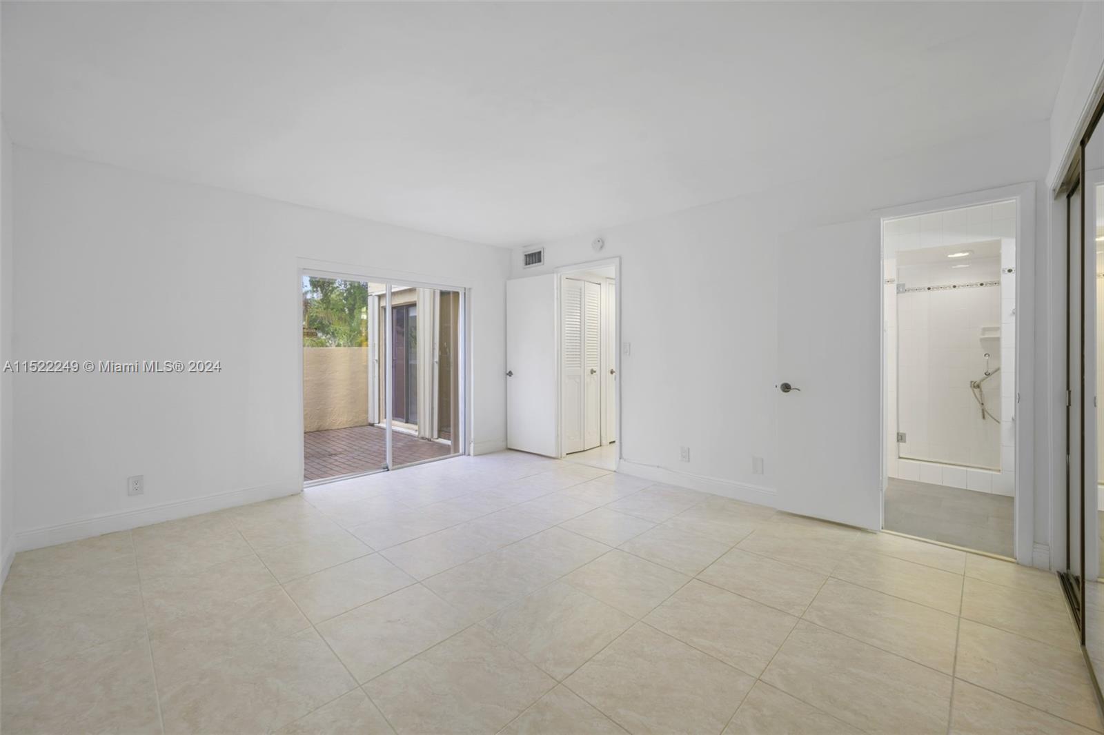 20440 34th Ct, Aventura, FL, 33180 United States, 1 Bedroom Bedrooms, ,2 BathroomsBathrooms,Residential,For Sale,34th Ct,A11522249