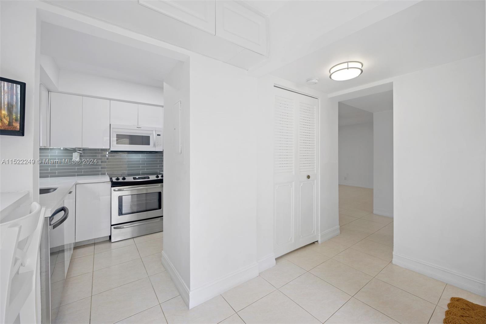 20440 34th Ct, Aventura, FL, 33180 United States, 1 Bedroom Bedrooms, ,2 BathroomsBathrooms,Residential,For Sale,34th Ct,A11522249