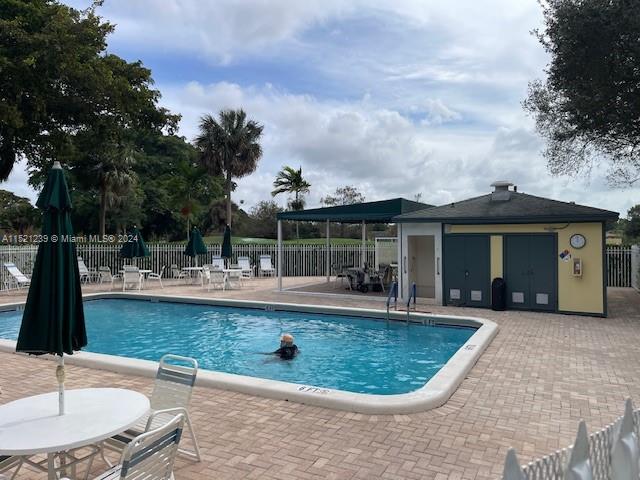 9070 Lime Bay Blvd, Tamarac, FL, 33321 United States, 2 Bedrooms Bedrooms, ,2 BathroomsBathrooms,Residential,For Sale,Lime Bay Blvd,A11521239