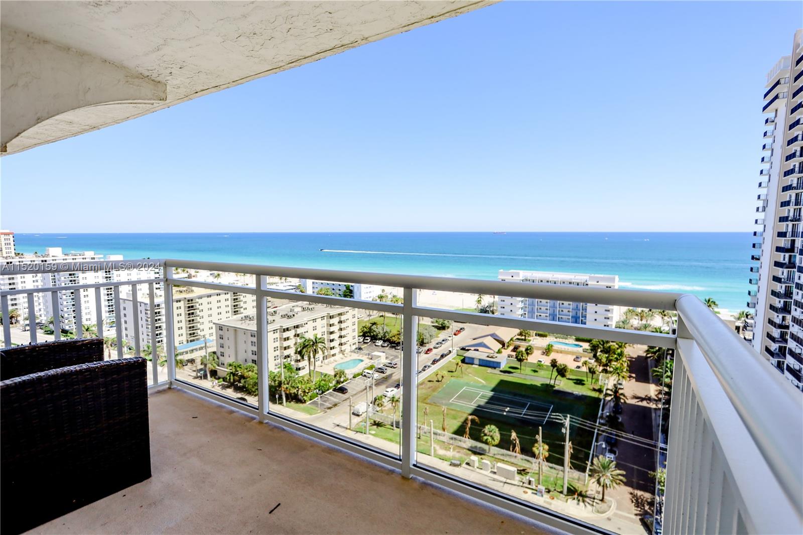 1600 Ocean Dr, Hollywood, FL, 33019 United States, 1 Bedroom Bedrooms, ,1 BathroomBathrooms,Residential,For Sale,Ocean Dr,A11520159