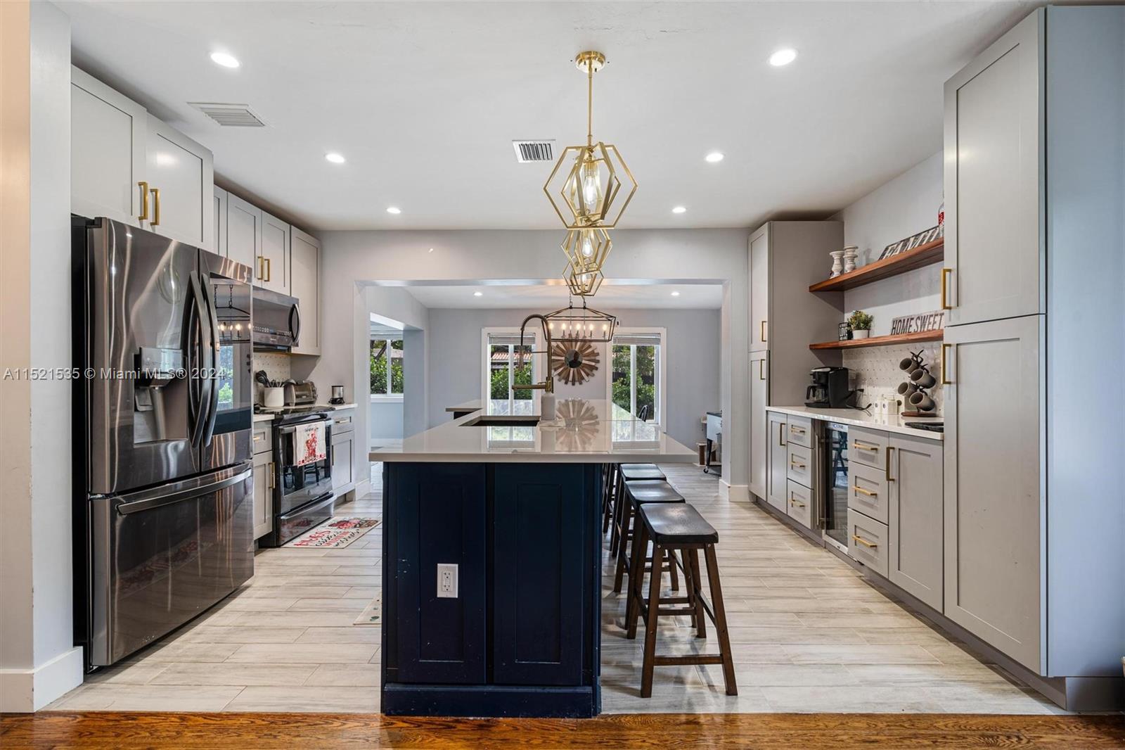 132 Glendale Dr, Miami Springs, FL, 33166 United States, 4 Bedrooms Bedrooms, ,3 BathroomsBathrooms,Residential,For Sale,Glendale Dr,A11521535